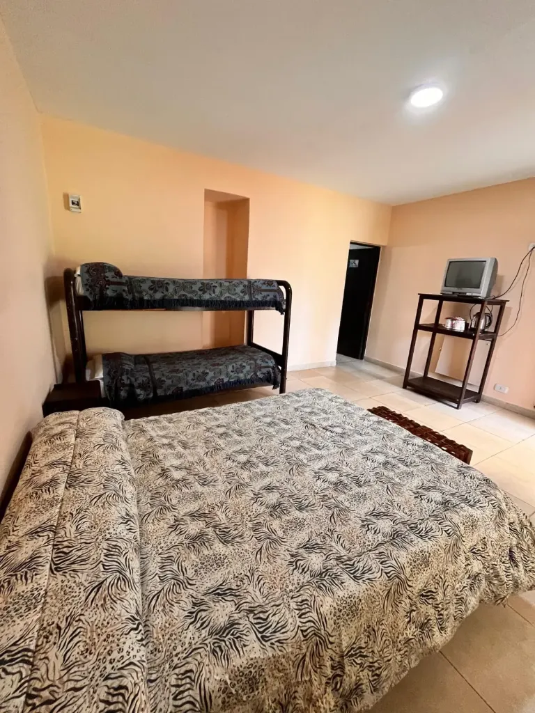 Habitación Cuádruple Estándar (Habitación 3)